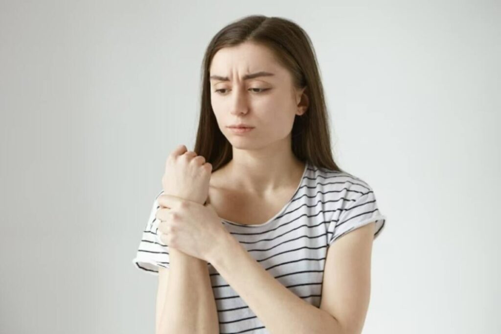 Are These 5 Bad Habits Weakening Your Bones and Joints?